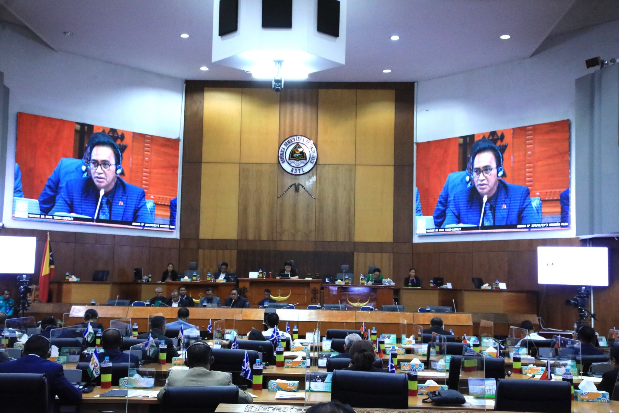 PN APROVA JENERALIDADE, PROJETU LEI REGULAMENTU BA PROSESU ADOSAUN