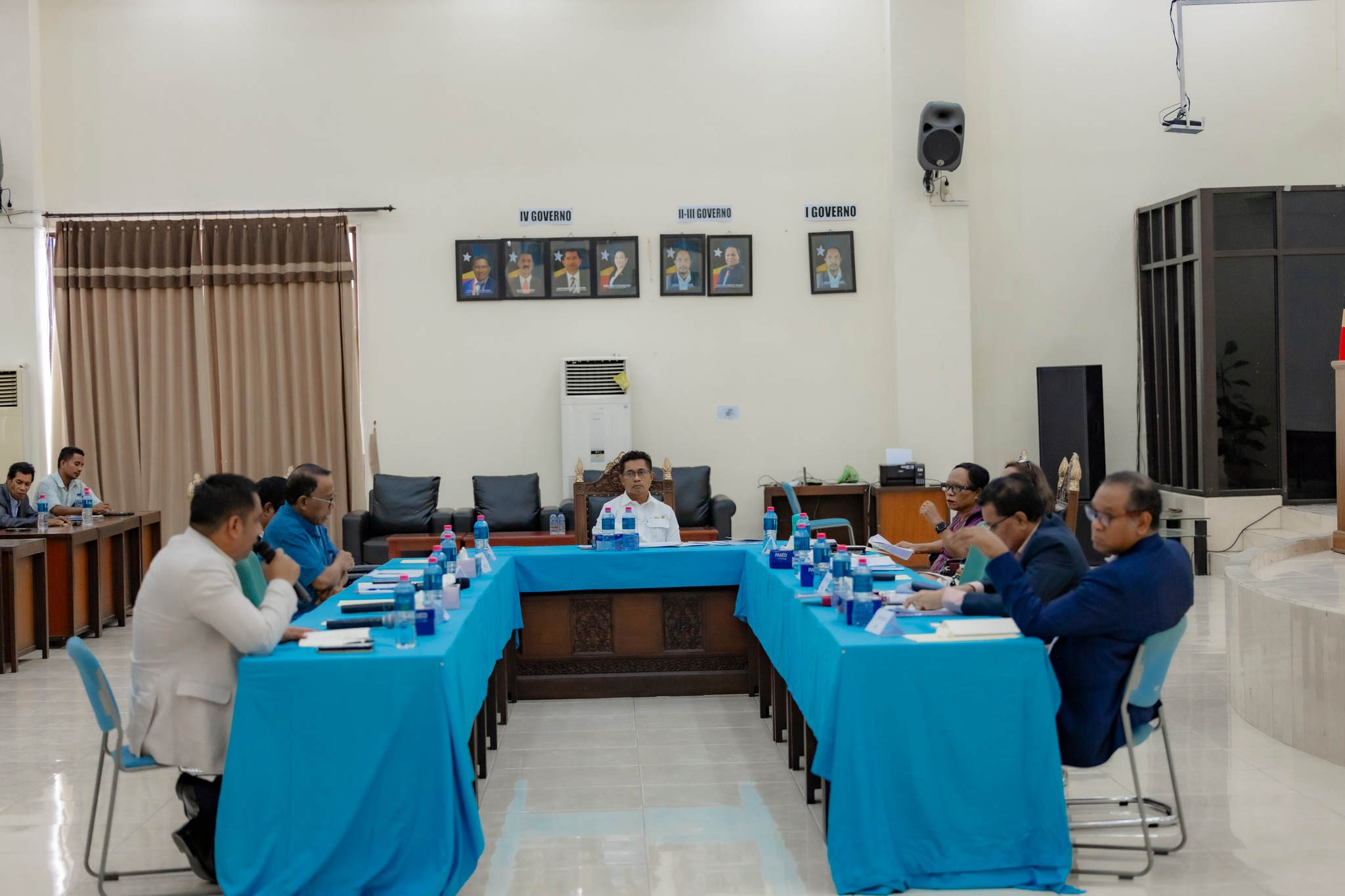 𝐌𝐢𝐧𝐢𝐬𝐭𝐫𝐮 𝐌𝐊𝐀𝐒 𝐑𝐞𝐚𝐥𝐢𝐳𝐚 𝐄𝐧𝐤𝐨𝐧𝐭𝐫𝐮 𝐊𝐨𝐫𝐝𝐞𝐧𝐚𝐝𝐚 𝐋𝐢𝐧̃𝐚 𝐌𝐢𝐧𝐢𝐬𝐭𝐞𝐫𝐢𝐚𝐥 𝐁𝐚 𝐀𝐬𝐬𝐮𝐧𝐭𝐮 𝐒𝐨𝐬𝐢𝐚𝐢𝐬 [TT-PT-EN] 𝐃𝐈𝐋𝐈,𝟎𝟑/𝟎𝟐/𝟐𝟎𝟐𝟔: Ministru Kordenador ba Assuntus Sosiais (MCAS), Eng. Mariano ASSANAMI Sabino, realiza enkontru kordenada ho liña minist