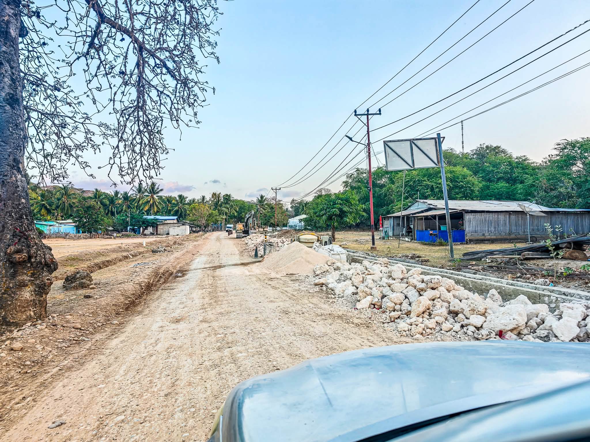 𝗣𝗥𝗢𝗝𝗘𝗧𝗨 𝗥𝗘H𝗔𝗕𝗜𝗟𝗜𝗧𝗔𝗦𝗔𝗨𝗡 𝗘𝗦𝗧𝗥𝗔𝗗𝗔 𝗡𝗔𝗦𝗜𝗢𝗡𝗔́𝗟 𝗟𝗔𝗨𝗧𝗘́𝗠 𝗕𝗔 𝗟𝗢𝗦𝗣𝗔𝗟𝗢𝗦 𝗩𝗜𝗟𝗔.