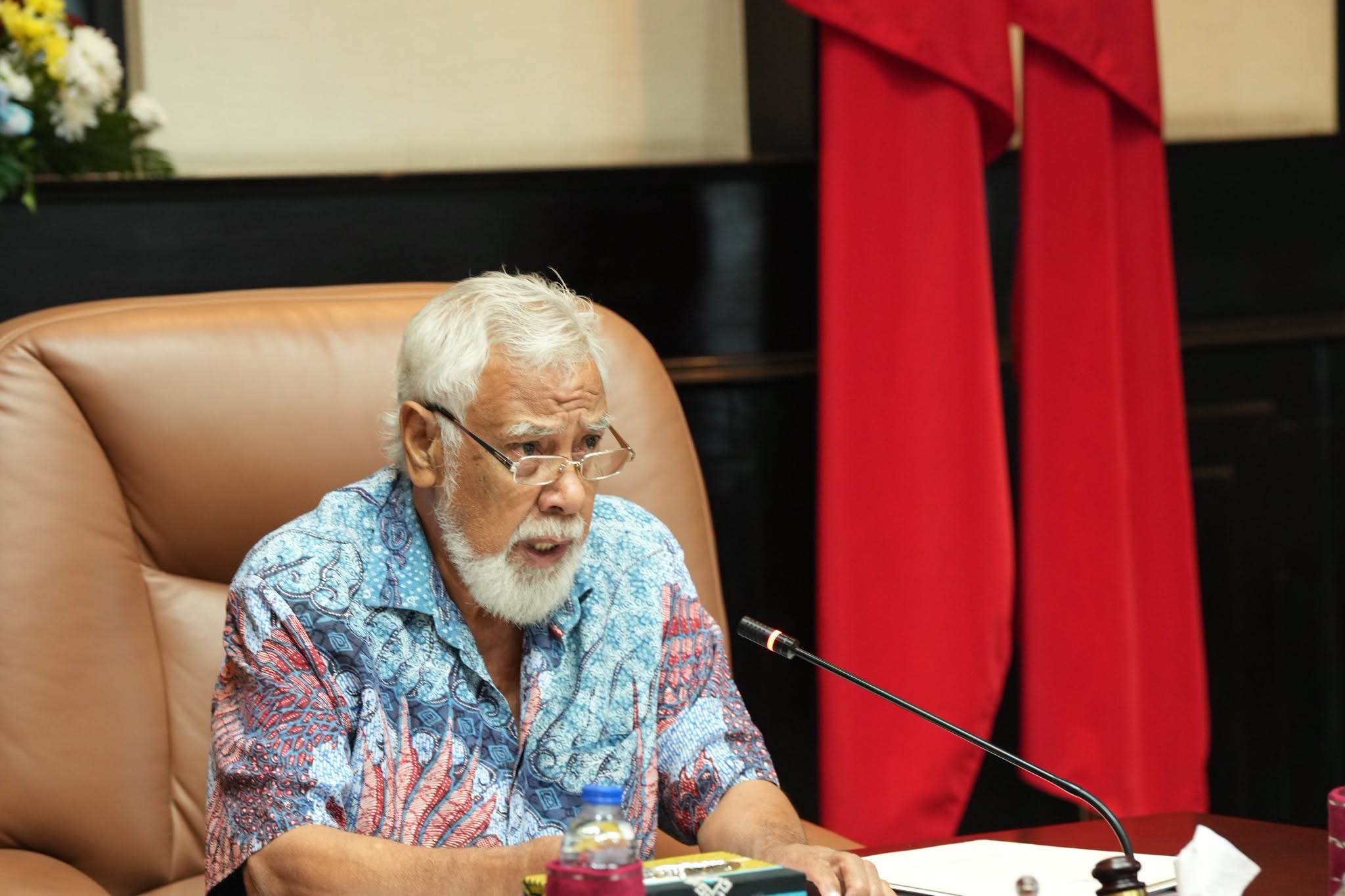 🇹🇱 SORUMUTU KONSELLU MINISTRUS — 26 AGOSTU 2026 Ministru Juventude, Desportu, Arte no Kultura (MJDAK), Nelyo Isaac Sarmento, partisipa iha sorumutu Konsellu Ministrus iha Palásiu Governu, Dili, ne'ebé aprova desizaun importan