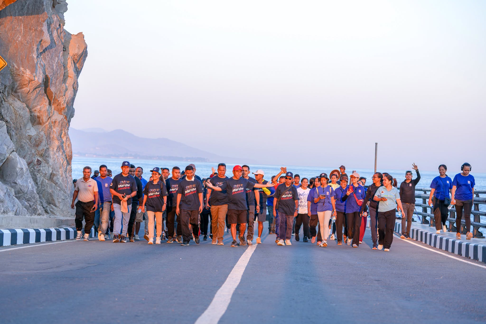 𝗠𝗜𝗡𝗜𝗦𝗧É𝗥𝗜𝗨 𝗢𝗕𝗥𝗔𝗦 𝗣Ú𝗕𝗟𝗜𝗞𝗔𝗦 𝗥𝗘𝗔𝗟𝗜𝗭𝗔 𝗠𝗔𝗥𝗖𝗛𝗔 𝗦𝗔𝗨𝗗𝗔́𝗩𝗘𝗟 𝗛𝗢𝗗𝗜 𝗞𝗢𝗠𝗘𝗠𝗢𝗥𝗔 𝗔𝗡𝗜𝗩𝗘𝗥𝗦Á𝗥𝗜𝗨 𝗟𝗢𝗥𝗢𝗡 𝗞𝗢𝗡𝗦𝗨𝗟𝗧𝗔 𝗣𝗢𝗣𝗨𝗟𝗔𝗥 𝗕Á 𝗗𝗔𝗟𝗔 𝟮𝟳.