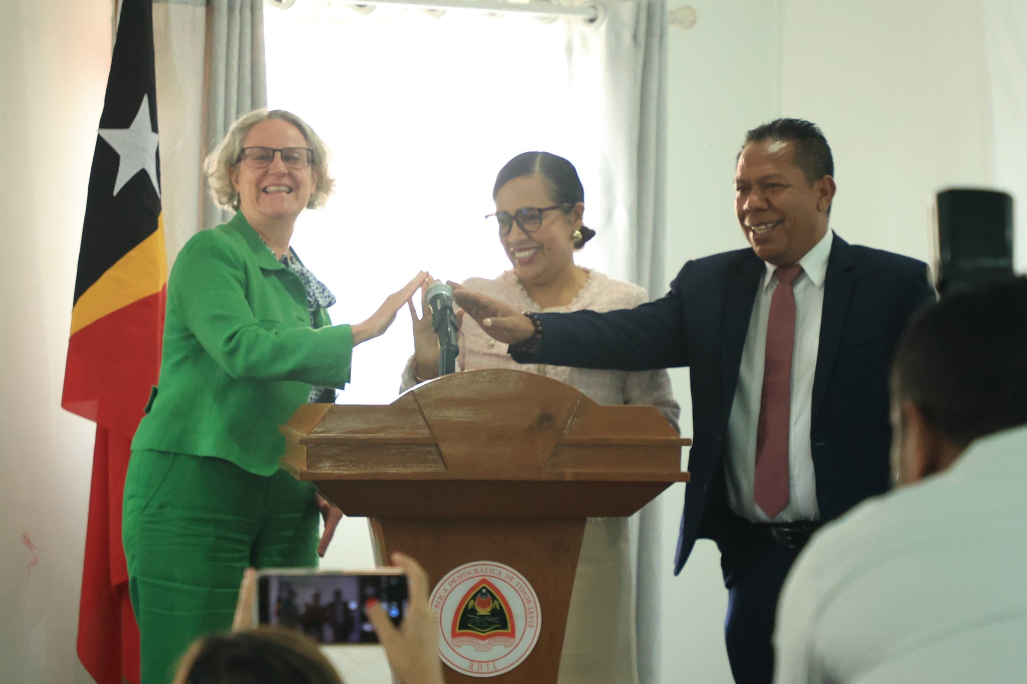 𝐕𝐢𝐬𝐞-𝐌𝐢𝐧𝐢𝐬𝐭𝐫𝐮 𝐊𝐨𝐦𝐞𝐫𝐬𝐢𝐮 𝐧𝐨 𝐈𝐧𝐝𝐮𝐬𝐭𝐫𝐢𝐚 𝐏𝐚𝐫𝐭𝐢𝐬𝐢𝐩𝐚 𝐀𝐛𝐞𝐫𝐭𝐮𝐫𝐚 𝐅𝐨𝐫𝐦𝐚𝐬𝐚𝐮𝐧 𝐊𝐨𝐧𝐚-𝐛𝐚 𝐇𝐚𝐦𝐞𝐭𝐢𝐧 𝐏𝐚𝐫𝐭𝐢𝐬𝐢𝐩𝐚𝐬𝐚𝐮𝐧 𝐓𝐢𝐦𝐨𝐫-𝐋𝐞𝐬𝐭𝐞 𝐛𝐚 𝐀𝐒𝐄𝐀𝐍