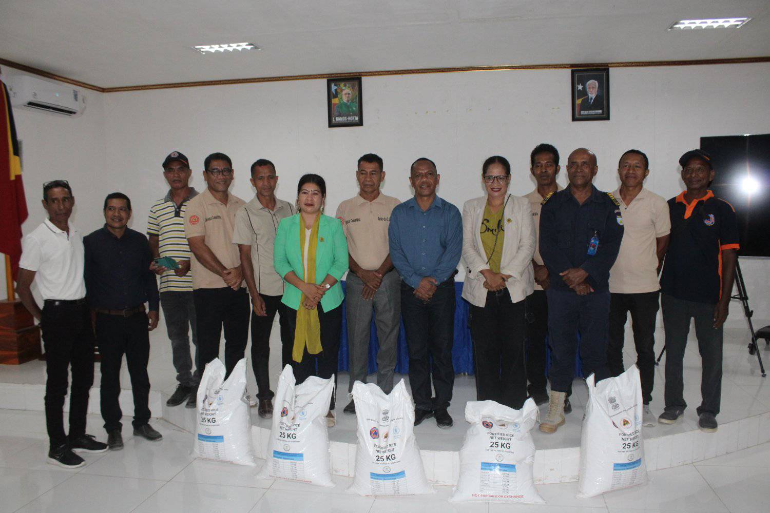 SEPC KONTINUA DESKAREGA FO᾽OS RIHUN IDA BA POSTU ADMNISTRATIVO ATAURO HODI RESPONDE BA FAMILIA VULNERAVEL SIRA