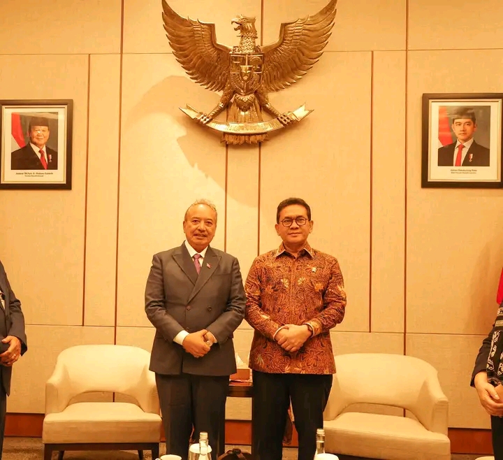 V𝐢𝐬𝐞-𝐏𝐌 𝐚𝐠𝐫𝐚𝐝𝐞𝐬𝐞 𝐛𝐚 𝐏𝐫𝐞𝐳𝐢𝐝𝐞𝐧𝐭𝐞 𝐏𝐫𝐚𝐛𝐨𝐰𝐨