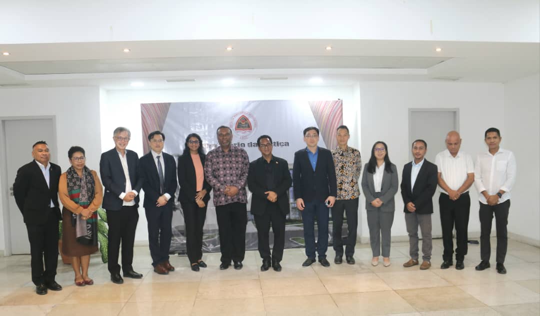 MINISTRU JUSTISA REALIZA ENKONTRU HO EMBAIXADOR MALAZIA NO MIMOS-BERHAD