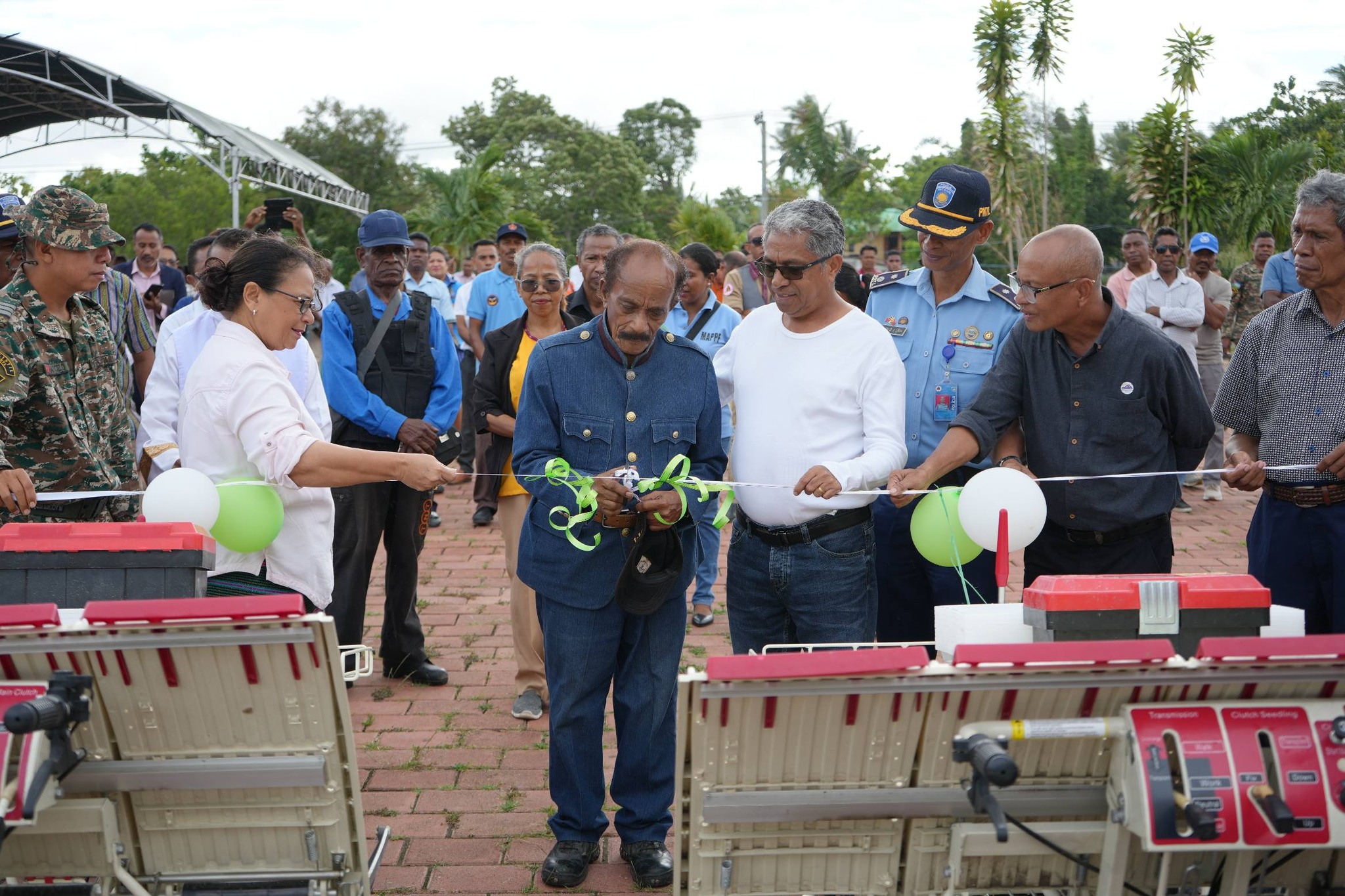 MAPPF HAHÚ MODERNIZA SETÓR AGRIKULTURA HO EKIPAMENTU MODERNU