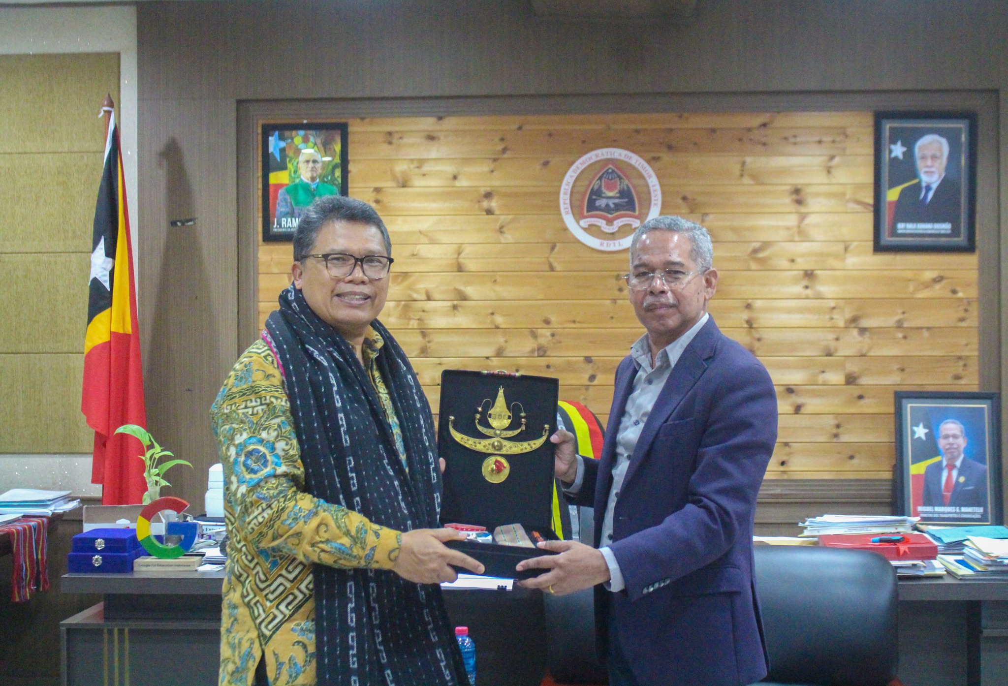 𝐄𝐌𝐁𝐀𝐈𝐗𝐀𝐃O𝐑 𝐑𝐄PÚ𝐁𝐋𝐈𝐊𝐀 𝐈𝐍𝐃𝐎𝐍É𝐙𝐈𝐀 𝐎𝐊𝐓𝐎 𝐃𝐎𝐑𝐈𝐍𝐔𝐒 𝐌𝐀𝐍𝐈𝐊 𝐀𝐆𝐑𝐀𝐃𝐄𝐒𝐄 𝐁Á 𝐌𝐈𝐍𝐈𝐒𝐓𝐑𝐔 𝐌𝐀𝐍𝐄𝐓𝐄𝐋𝐔 𝐁Á 𝐊𝐎𝐎𝐏𝐄𝐑𝐀𝐒𝐀𝐔𝐍 𝐁𝐈𝐋𝐀𝐓𝐄𝐑Á𝐋 𝐈𝐇𝐀 𝐒𝐄𝐓Ó𝐑 𝐓𝐑𝐀𝐍𝐒𝐏𝐎𝐑𝐓𝐄 𝐍𝐎 𝐊𝐎𝐌𝐔𝐍𝐈𝐊𝐀𝐒𝐀𝐔𝐍.