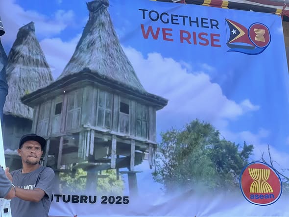 AINARO, Sabádu 25 Outubru 2025: Ekipa SEATOU lidera hosi Chefe Gabinete SEATOU, Decio A. E da Costa Ribeiro ho Diretora-Jeral Toponímia no Organizasaun Urbana (DG-TOU), Maria Odete Barros Florindo akompaña hosi Presidente Aut