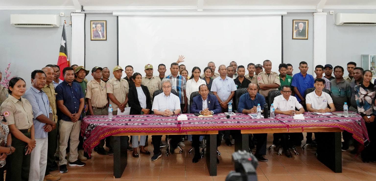 SEF Abertura Treinamentu ba staf  Tekniku floresta  Husi Munisipiu 5