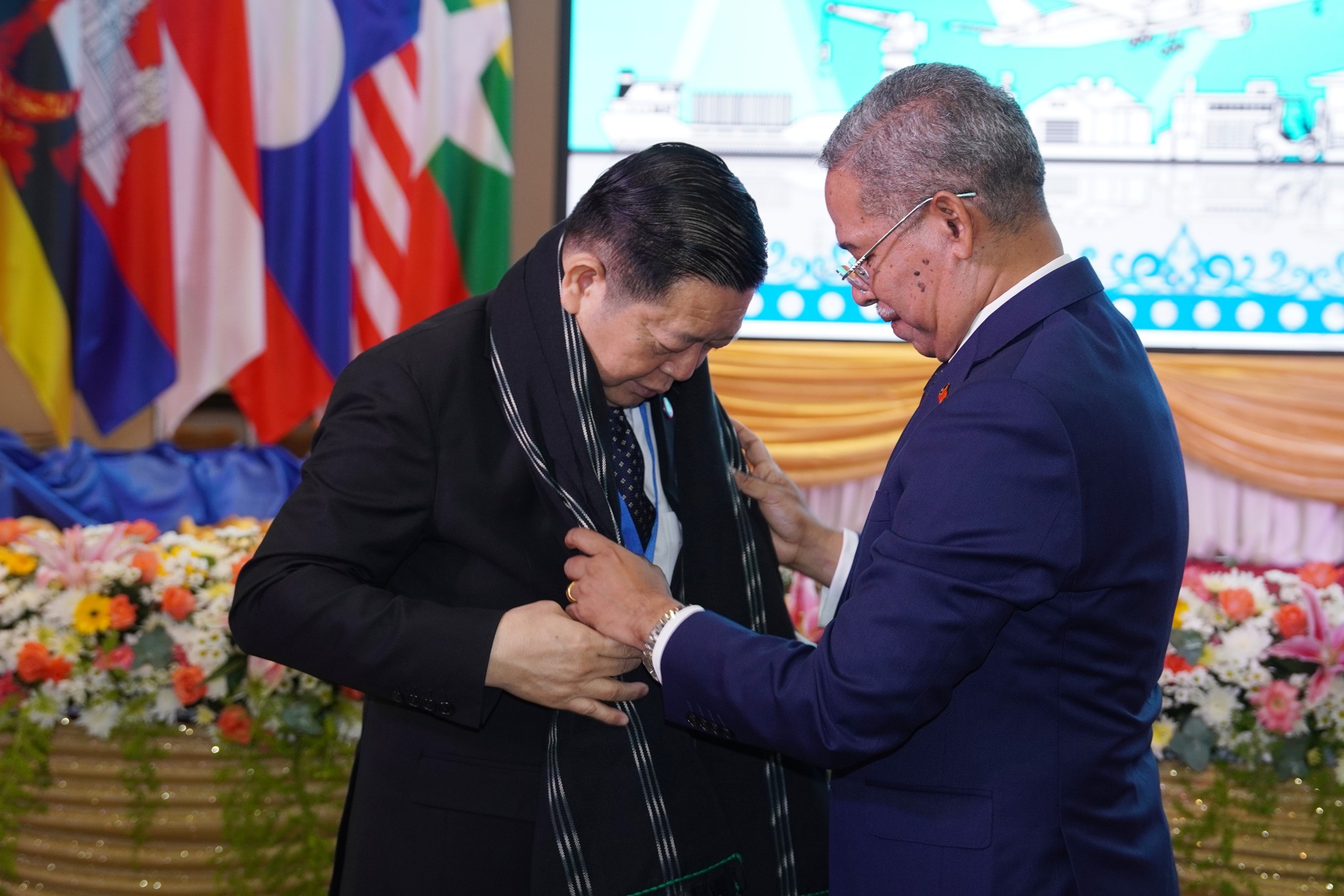 𝐒𝐄𝐊𝐑𝐄𝐓Á𝐑𝐈𝐔 𝐉𝐄𝐑Á𝐋 𝐀𝐒𝐄𝐀𝐍 𝐃𝐑.𝐊𝐀𝐎 𝐊𝐈𝐌 𝐇𝐎𝐔𝐑𝐍 : 𝐀𝐒𝐄𝐀𝐍 𝐒𝐄𝐈 𝐀𝐏𝐎𝐈𝐀 𝐓𝐈𝐌𝐎𝐑-𝐋𝐄𝐒𝐓𝐄 𝐍𝐈𝐀 𝐈𝐍𝐓𝐄𝐆𝐑𝐀𝐒𝐀𝐔𝐍 𝐈𝐇𝐀 𝐌𝐄𝐑𝐊𝐀𝐃𝐔 Ú𝐍𝐈𝐊𝐔 𝐀𝐕𝐈𝐀𝐒𝐀𝐔𝐍 𝐀𝐒𝐄𝐀𝐍.