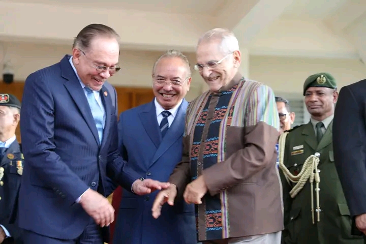 𝐕𝐢𝐬𝐞 - 𝐏𝐌 𝐚𝐤𝐨𝐦𝐩𝐚ñ𝐚 𝐏𝐌 𝐧𝐨 𝐏𝐑 𝐬𝐢𝐦𝐮 𝐏𝐌 𝐌𝐚𝐥á𝐳𝐢𝐚