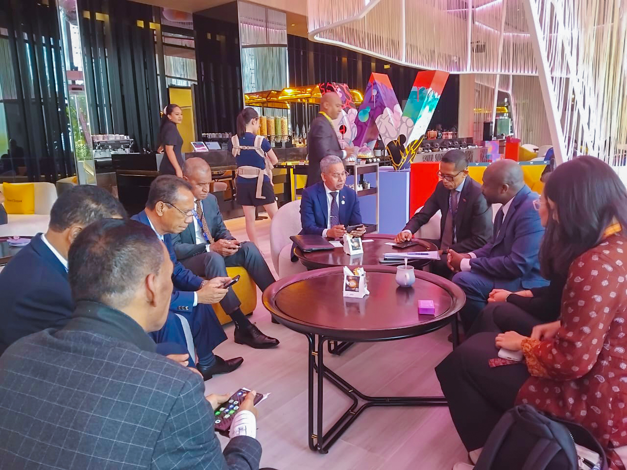 𝐌𝐈𝐍𝐈𝐒𝐓𝐑𝐔 𝐌𝐀𝐍𝐄𝐓𝐄𝐋𝐔 𝐄𝐍𝐊𝐎𝐍𝐓𝐑𝐔 𝐇𝐎 𝐆𝐎𝐎𝐆𝐋𝐄 𝐁Á 𝐓𝐑𝐀𝐍𝐒𝐅𝐎𝐑𝐌𝐀𝐒𝐀𝐔𝐍 𝐃𝐈𝐉𝐈𝐓Á𝐋.