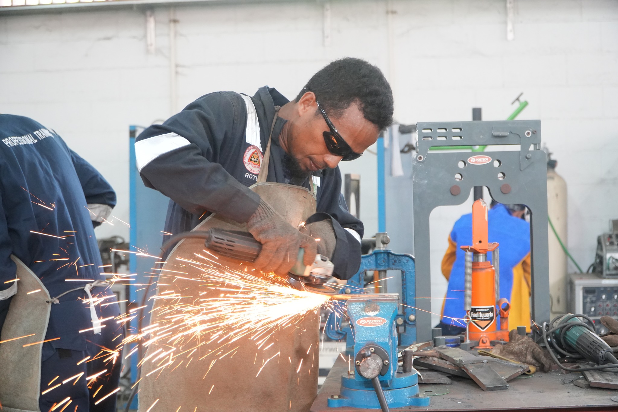 𝐊𝐀𝐍𝐃𝐈𝐃𝐀𝐓𝐔 𝐓𝐑𝐀𝐁𝐀𝐋𝐋𝐀𝐃𝐎𝐑 𝐓𝐈𝐌𝐎𝐑𝐎𝐀𝐍 𝐍𝐀𝐈𝐍 𝟒𝟖 𝐓𝐔𝐈𝐑 𝐓𝐄𝐒𝐓𝐄 𝐁𝐀 𝐈𝐇𝐀 𝐀𝐑𝐄𝐀 𝐊𝐎𝐍𝐒𝐓𝐑𝐔𝐈𝐒𝐀𝐔𝐍 𝐇𝐀𝐌𝐔𝐓𝐔𝐊 𝐇𝐎 𝐄𝐌𝐏𝐑𝐄𝐆𝐀𝐃𝐎𝐑 𝐓𝐒𝐔𝐍𝐄𝐈𝐒𝐇𝐈 𝐇𝐔𝐒𝐈 𝐉𝐀𝐏𝐀𝐔𝐍.