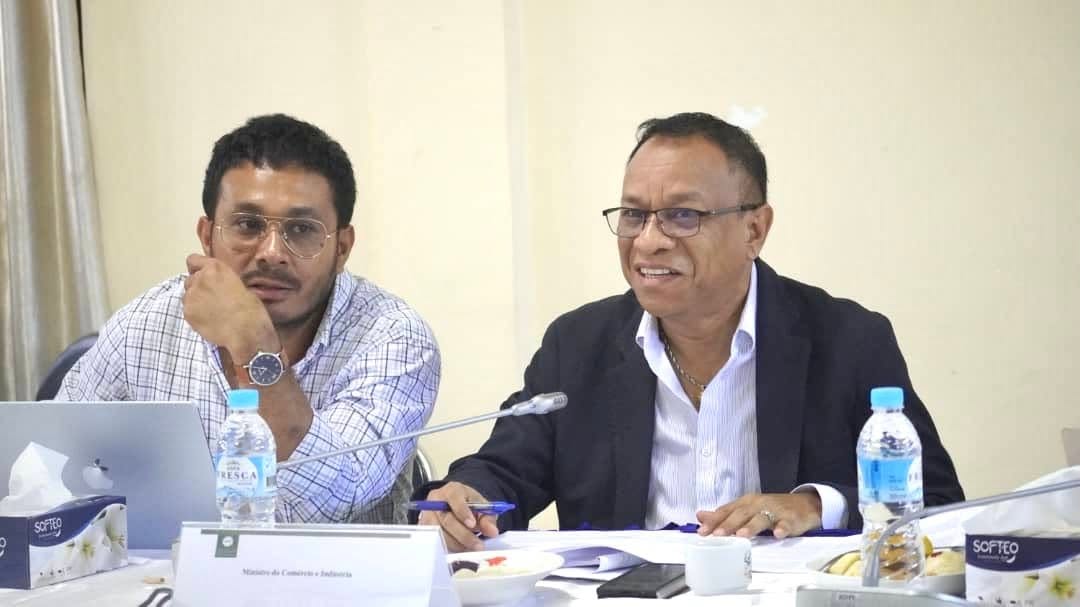 𝐃𝐢𝐬𝐤𝐮𝐬𝐚𝐮𝐧 𝐄𝐬𝐩𝐞𝐬𝐢𝐚𝐥𝐢𝐝𝐚𝐝𝐞 𝐋𝐨𝐫𝐨𝐧 𝐃𝐚𝐫𝐮𝐚𝐤 𝐛𝐚 𝐏𝐏𝐋 𝐊ó𝐝𝐢𝐠𝐮 𝐏𝐫𝐨𝐩𝐫𝐢𝐞𝐝𝐚𝐝𝐞 𝐈𝐧𝐝ú𝐬𝐭𝐫𝐢𝐚𝐥