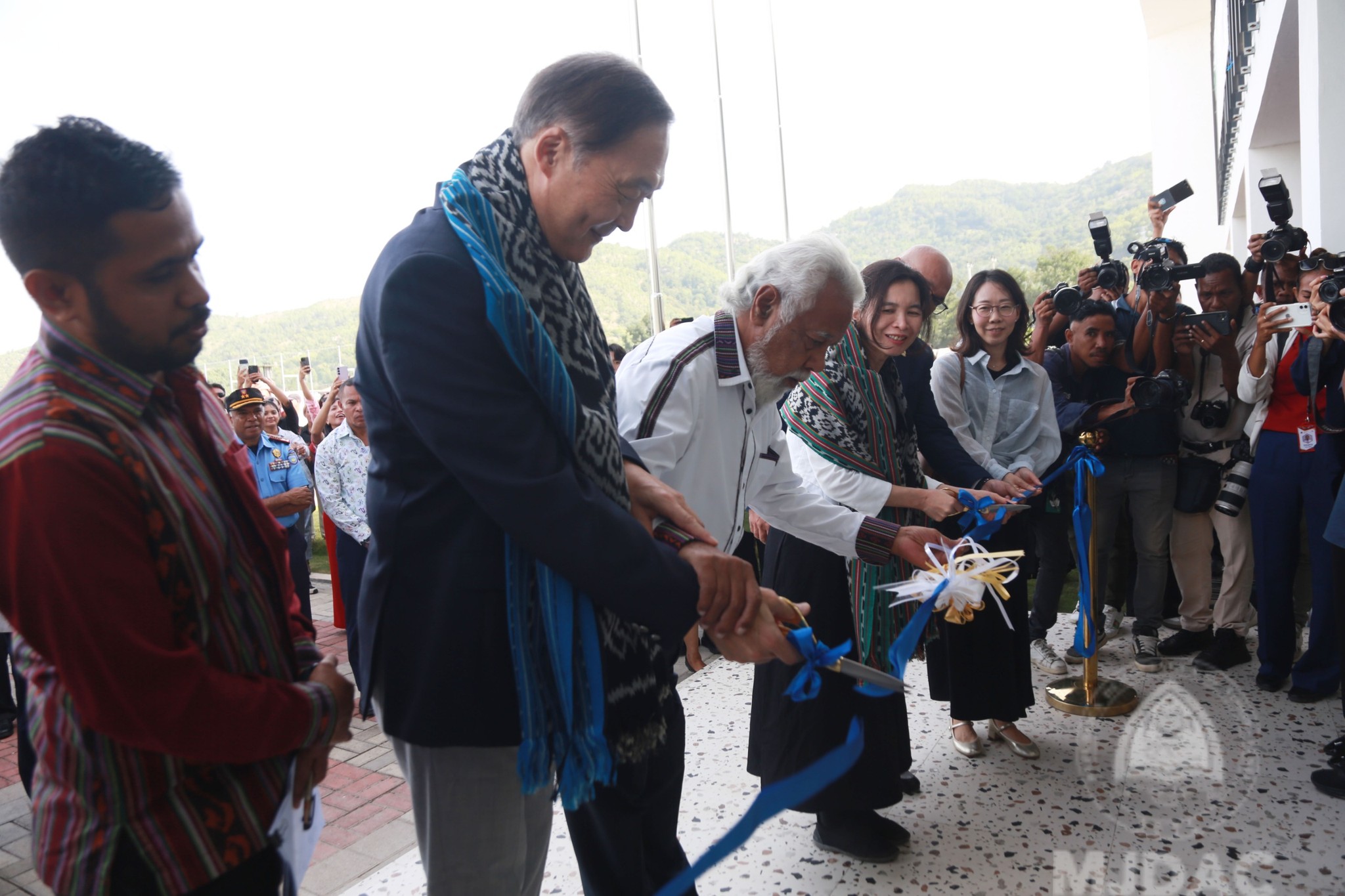 𝗣𝗠 𝗫𝗮𝗻𝗮𝗻𝗮 𝗻𝗼 𝗣𝗿𝗲𝘇𝗶𝗱𝗲𝗻𝘁𝗲 𝗞𝗢𝗜𝗖𝗔 𝗜𝗻𝗮𝗴𝘂𝗿𝗮 𝗦𝗽𝗼𝗿𝘁 𝗖𝗲𝗻𝘁𝗲𝗿 𝗕𝗲𝗰𝗼𝗿𝗮: 𝗛𝗮𝗺𝗲𝘁𝗶𝗻 𝗔𝗺𝗶𝘇𝗮𝗱𝗲 𝗻𝗼 𝗙𝗼𝗿𝗺𝗮𝘀𝗮𝘂𝗻 𝗞𝗮𝗿𝗮𝗸𝘁𝗲𝗿