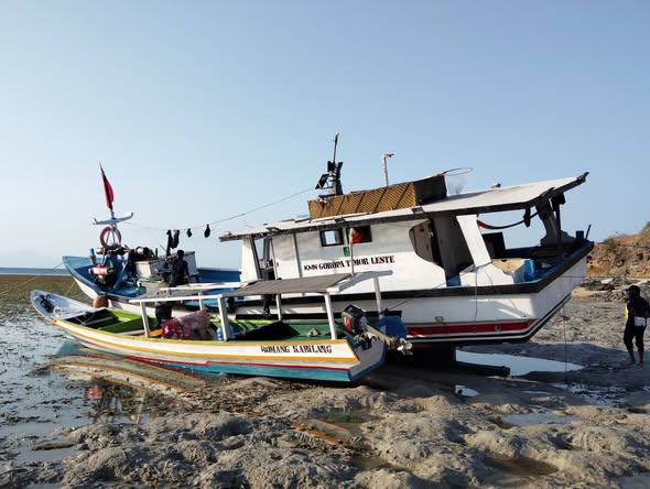 Ekipa Husi Dirasaun Jeral Peskas Halo Inspeksaun Ba Peskador Balu Ne’ebe Utiliza Sasan Tuir Lei Bandu Iha Area Kruz Mutin