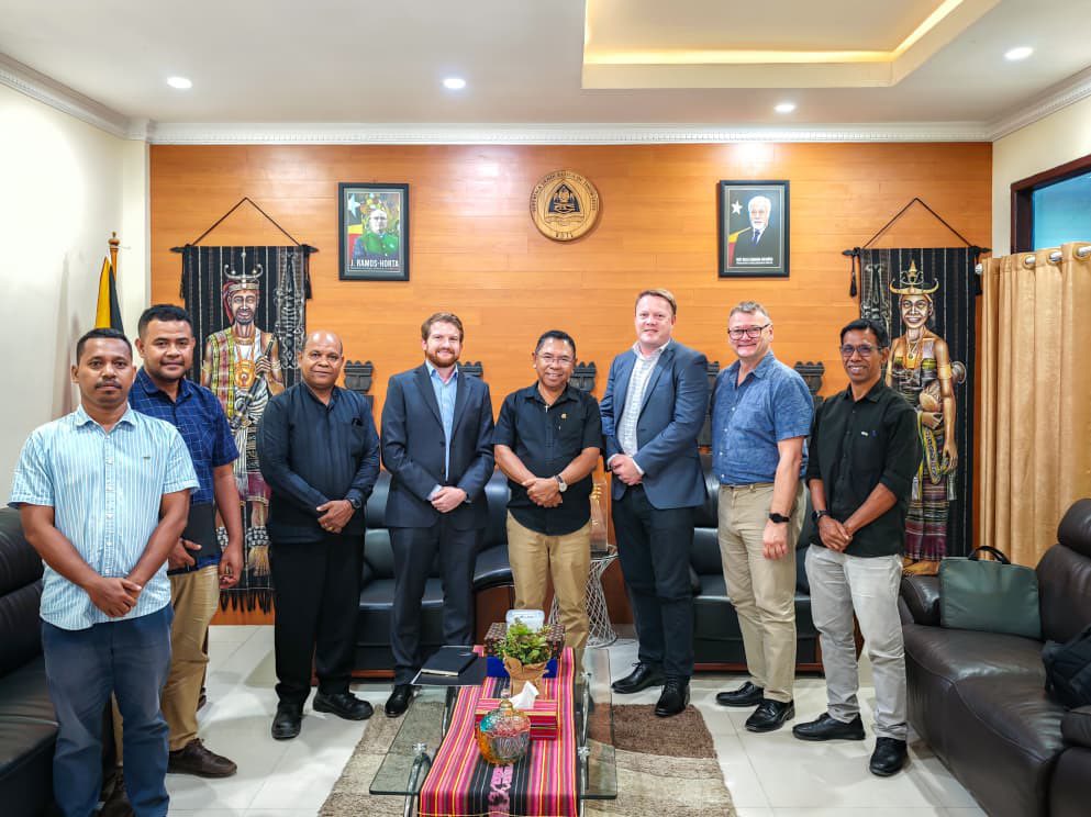 𝗠𝗢𝗣 𝗘𝗡𝗞𝗢𝗡𝗧𝗥𝗨 𝗛𝗢 𝗗𝗘𝗟𝗘𝗚𝗔𝗦𝗔𝗨𝗡 𝗡𝗢𝗩𝗔 𝗭𝗘𝗟𝗔𝗡𝗗𝗜𝗔.