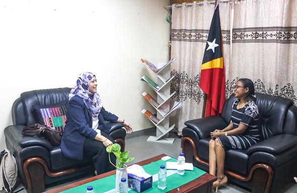 DIRETORA AKADEMIA ENSINU SUPERIOR LIDERANSA NASIONAL MALAZIA ENKONTRU KORTEZIA HO SUA EXELÉNSIA SEKRETÁRIA ESTADU BA IGUALDADE-SEI