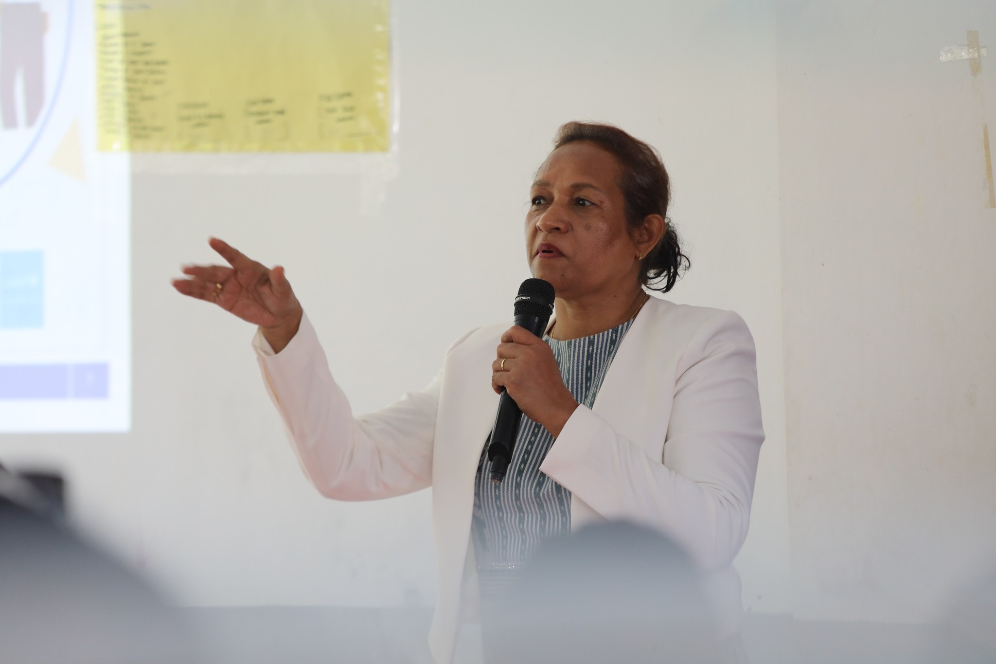 𝐌𝐈𝐍𝐈𝐒𝐓É𝐑𝐈𝐔 𝐄𝐃𝐔𝐊𝐀𝐒𝐀𝐔𝐍 𝐑𝐄𝐀𝐅𝐈𝐑𝐌𝐀 𝐊𝐎𝐌𝐏𝐑𝐎𝐌𝐈𝐒𝐔 𝐁𝐀 𝐏𝐑𝐎𝐓𝐄𝐒𝐀𝐔𝐍 𝐋𝐀𝐁𝐀𝐑𝐈𝐊 𝐍𝐎 𝐏𝐑𝐄𝐕𝐄𝐍𝐒𝐀𝐔𝐍 𝐕𝐈𝐎𝐋É𝐍𝐒𝐈𝐀 𝐁𝐀𝐙𝐄𝐈𝐀 𝐁𝐀 𝐉É𝐍𝐄𝐑𝐔 𝐈𝐇𝐀 𝐄𝐒𝐊𝐎𝐋𝐀