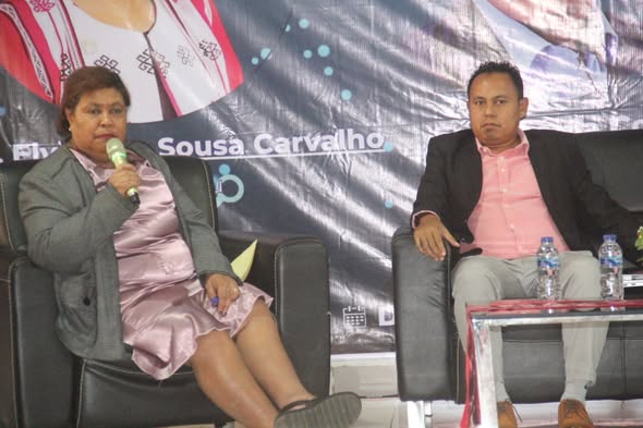 DIRETORA DNRPM-SEI PARTILLA INFORMASAUN BA IHA PAINEL DISKUSAUN KONA-BA CLICK SMART FOR YOUTH KAMPUS IHA KAMPUS IOB.