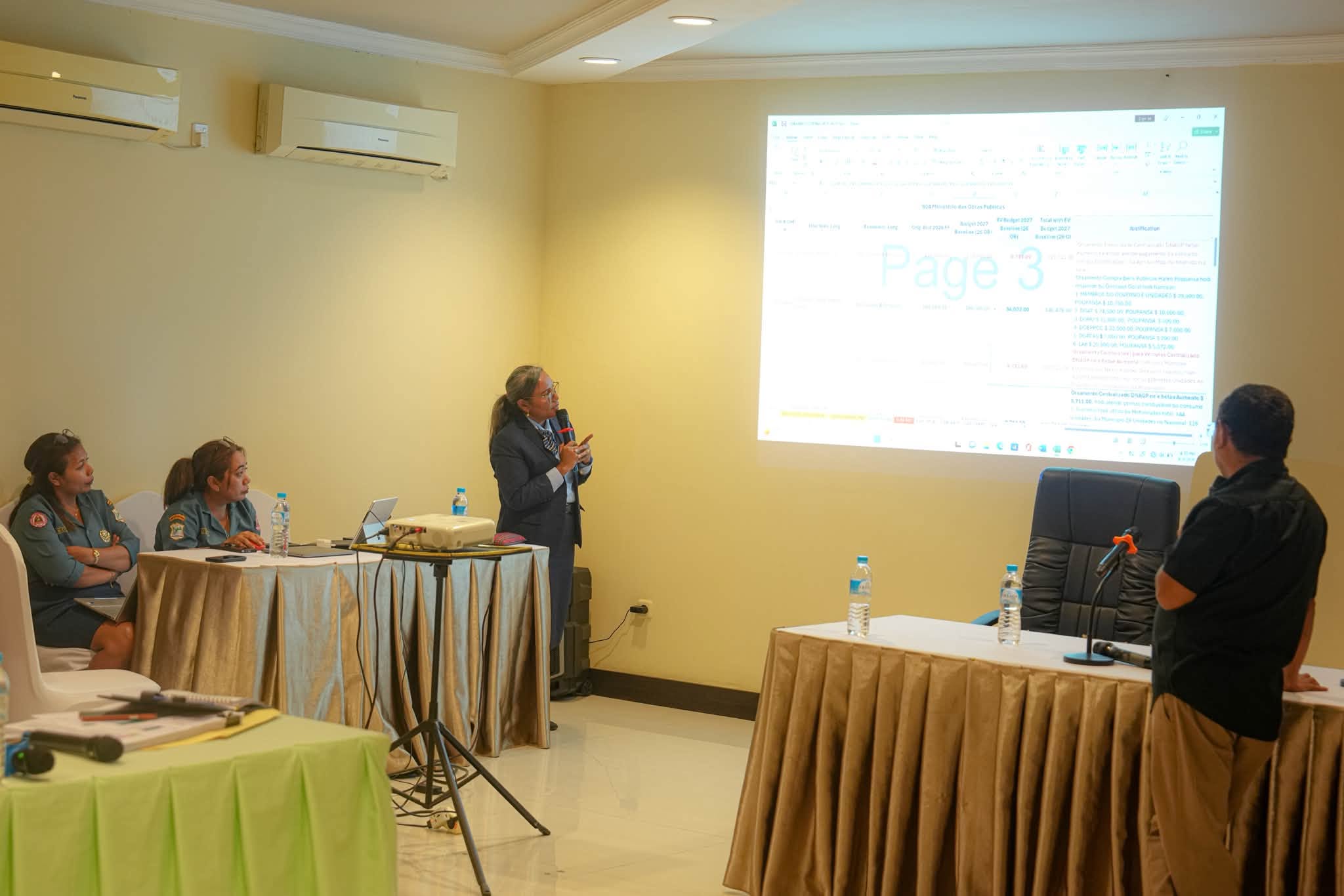 𝗠𝗜𝗡𝗜𝗦𝗧𝗥𝗨 𝗢𝗕𝗥𝗔𝗦 𝗣Ú𝗕𝗟𝗜𝗞𝗔𝗦 𝗛𝗔𝗟𝗢 𝗗𝗜𝗦𝗞𝗨𝗦𝗔𝗨𝗡 𝗢𝗥𝗦𝗔𝗠𝗘𝗡𝗧𝗨 𝗛𝗢 𝗘𝗞𝗜𝗣𝗔 𝗙𝗜𝗡𝗔𝗡𝗦𝗔𝗦 𝗠𝗜𝗡𝗜𝗦𝗧É𝗥𝗜𝗨 𝗢𝗕𝗥𝗔𝗦 𝗣Ú𝗕𝗟𝗜𝗞𝗔𝗦 𝗡𝗢 𝗙𝗘𝗗 𝗥𝗔𝗘𝗢𝗔.