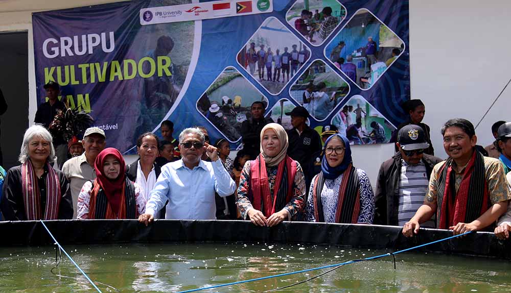 MINISTRU MAPPF INAUGURA SENTRU HAKIAK IKAN TILAPHIA IHA AILEU NE’EBÉ APOIU HUSI GOVERNU INDONÉZIA