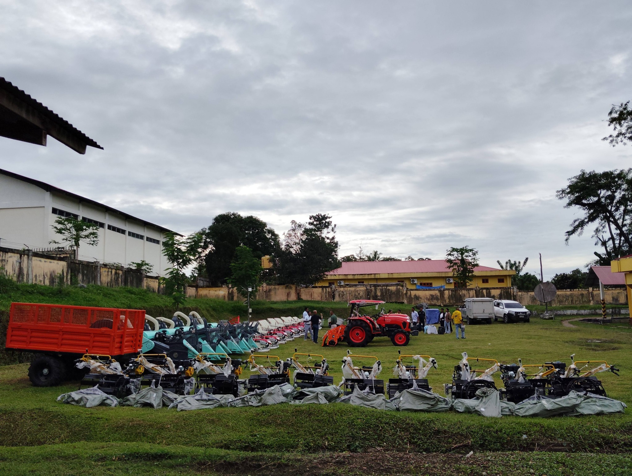 SEP ENTREGA EKIPAMENTU MODERNU BA PAM MANUFAHI