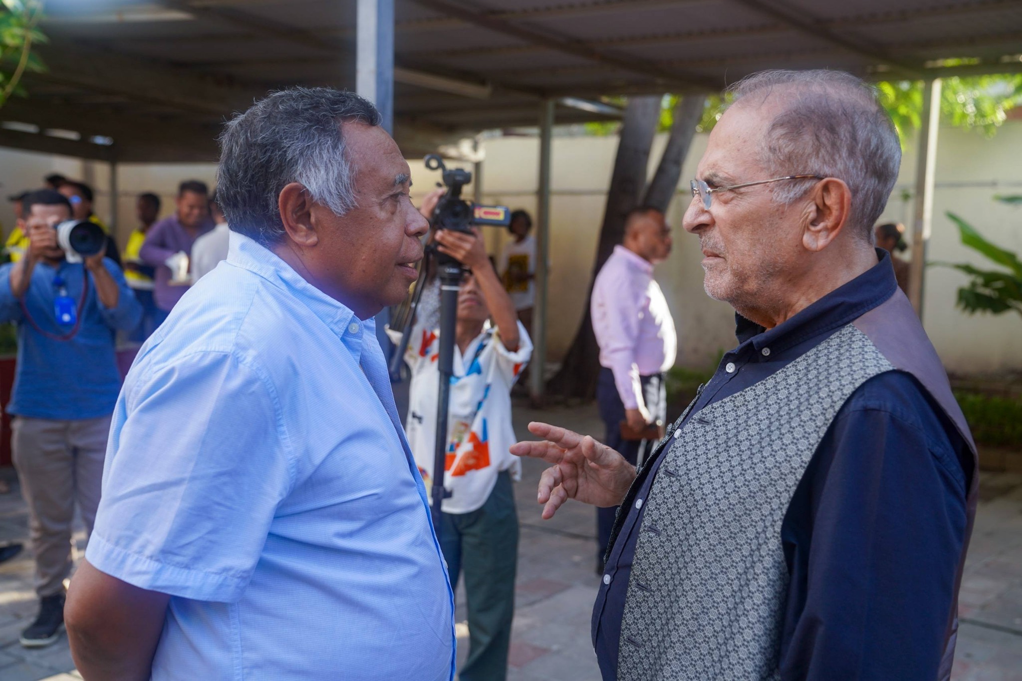 Ministru Planiamentu no Investimentu Estratéziku (MPIE), S.E.Gastão Francisco de Sousa, partisipa iha inagurasaun edifísiu ajénsia ADB iha Faról.