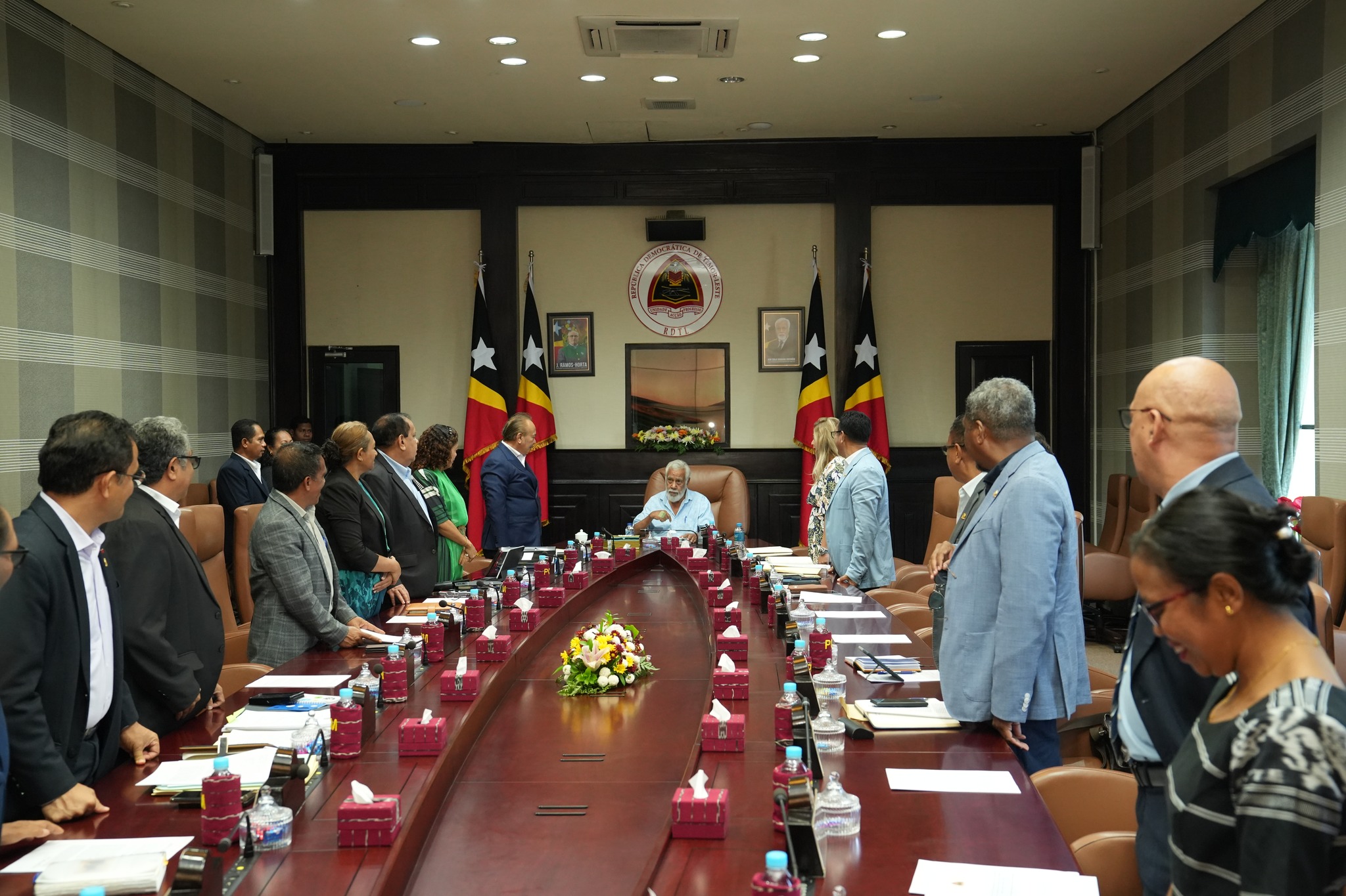 PRIMEIRU-MINISTRU IHA LONDRES PREPARA NEGOSIASAUN BA DELIMITASAUN FRONTEIRAS