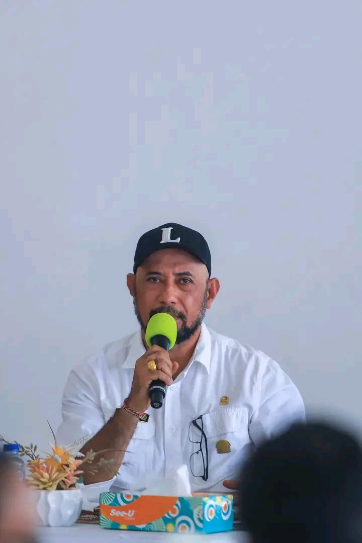 𝗦𝗘𝗞𝗼𝗼𝗽 𝗦𝗮𝗶 𝗣𝗮𝗻𝗲𝗹𝗶𝘀𝘁𝗮 𝗶𝗵𝗮 𝗦𝗲𝗺𝗶𝗻á𝗿𝗶𝘂 𝗡𝗮𝘀𝗶𝗼𝗻á𝗹 𝗞𝗼𝗻𝗮-𝗯𝗮 𝗕𝗲𝗻𝗲𝗳𝗶𝘀𝗶𝘂 𝗻𝗼 𝗗𝗲𝘇𝗮𝗳𝗶𝘂 𝗨𝘁𝗶𝗹𝗶𝘇𝗮 𝗣𝗿𝗼𝗱𝘂𝘁𝘂 𝗟𝗼𝗸𝗮𝗹 𝗶𝗵𝗮 𝗠𝗲𝗿𝗲𝗻𝗱𝗮 𝗘𝘀𝗸𝗼𝗹𝗮𝗿.