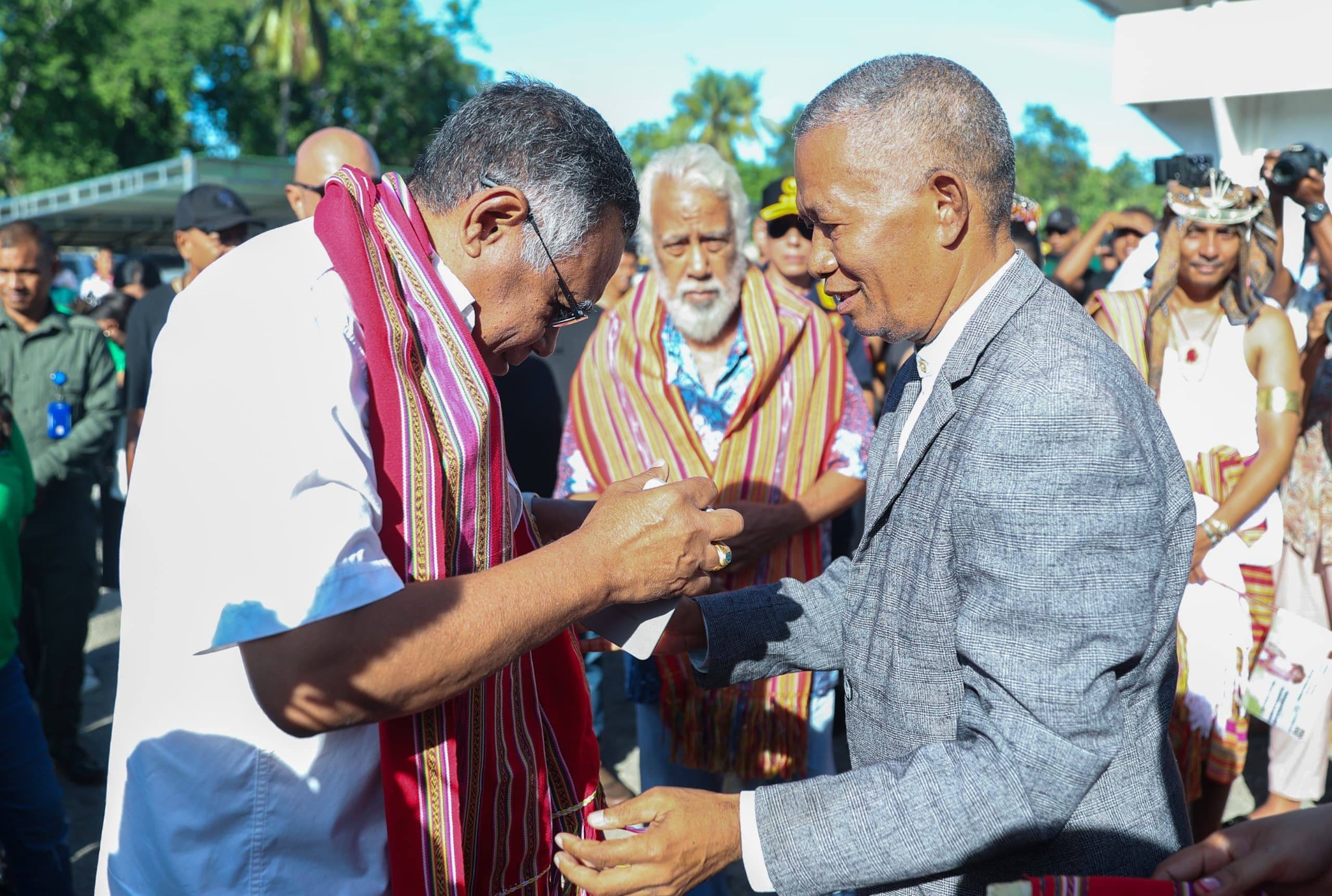 Ministru Planiamentu no Investimentu Estratéjiku, S.E.Gastão Franscisco de Sousa, Partisipa iha konsultasaun Podér Lokál Munisípiu Viqueque, iha Sábadu ne'e ho tema " Haree Besik Rezultadu Avaliasaun Kondisaun Mínima".