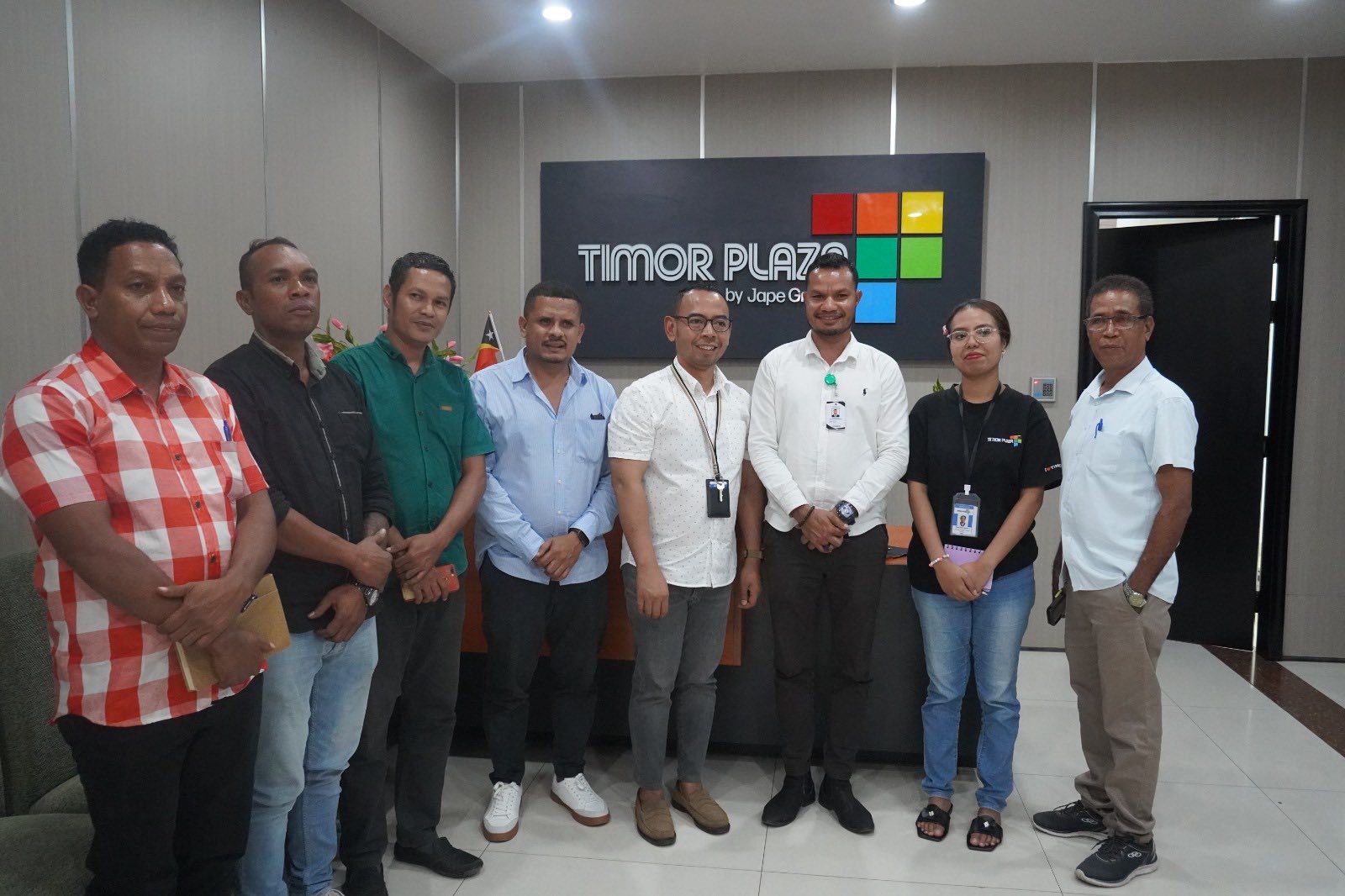 𝐌𝐢𝐧𝐢𝐬𝐭é𝐫𝐢𝐮 𝐊𝐨𝐦é𝐫𝐬𝐢𝐮 𝐧𝐨 𝐈𝐧𝐝ú𝐬𝐭𝐫𝐢𝐚 𝐡𝐚𝐦𝐮𝐭𝐮𝐤 𝐡𝐨 𝐓𝐢𝐦𝐨𝐫 𝐏𝐥𝐚𝐳𝐚 𝐚𝐭𝐮 𝐟𝐚𝐬𝐢𝐥𝐢𝐭𝐚 𝐌𝐏𝐌𝐄 𝐢𝐡𝐚 𝐍𝐢𝐠𝐡𝐭 𝐌𝐚𝐫𝐤𝐞𝐭