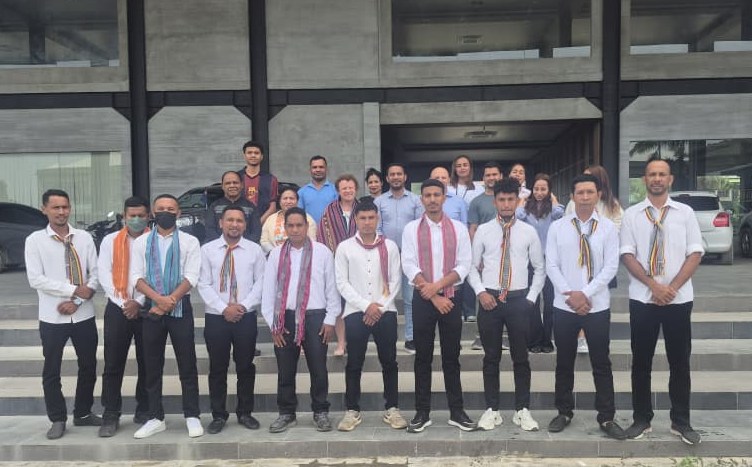 𝐒𝐄𝐅𝐎𝐏𝐄 𝐑𝐄𝐀𝐋𝐈𝐙𝐀 𝐒𝐄𝐒𝐀𝐔𝐍 𝐏𝐃𝐁 𝐃𝐀𝐇𝐔𝐋𝐔𝐊 𝐈𝐇𝐀 𝐈𝐍𝐈𝐒𝐈𝐔 𝐅𝐔𝐋𝐀𝐍 𝐉𝐀𝐍𝐄𝐈𝐑𝐔 𝐁𝐀 𝐏𝐈𝐋𝐎𝐓𝐔 𝐏𝐑𝐈𝐌𝐄𝐈𝐑𝐔 𝐓𝐑𝐀𝐁𝐀𝐋𝐋𝐀𝐃𝐎𝐑 𝐓𝐈𝐌𝐎𝐑𝐎𝐀𝐍 𝐀𝐍𝐓𝐄𝐒 𝐌𝐎𝐁𝐈𝐋𝐈𝐙𝐀 𝐁𝐀 𝐍𝐎𝐕𝐀 𝐙𝐄𝐋𝐀𝐍𝐃𝐈𝐀