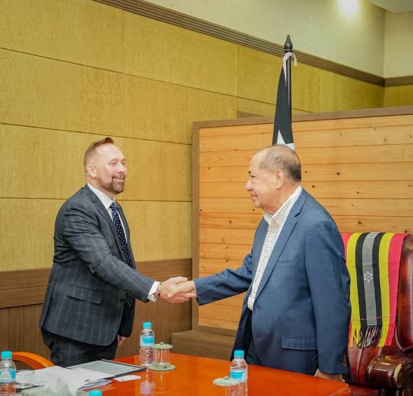 GOVERNU NO BANKU AZIÁTIKU BA DEZENVOLVIMENTU ANALIZA PRIORIDADE SIRA BA KOOPERASAUN