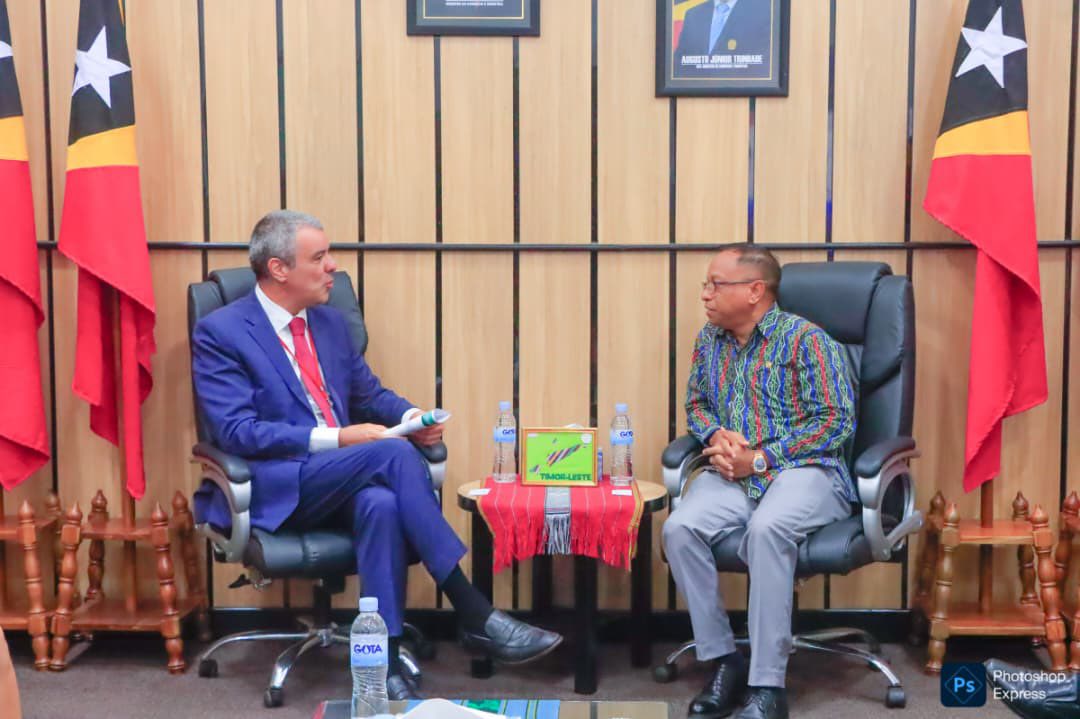 𝐌𝐢𝐧𝐢𝐬𝐭𝐫𝐮 𝐬𝐢𝐦𝐮 𝐕𝐢𝐳𝐢𝐭𝐚 𝐊𝐨𝐫𝐭𝐞𝐳𝐢𝐚 𝐡𝐮𝐬𝐢 𝐄𝐦𝐛𝐚𝐢𝐱𝐚𝐝ó𝐫 𝐏𝐨𝐫𝐭𝐮𝐠𝐚𝐥 𝐢𝐡𝐚 𝐓𝐢𝐦𝐨𝐫-𝐋𝐞𝐬𝐭𝐞