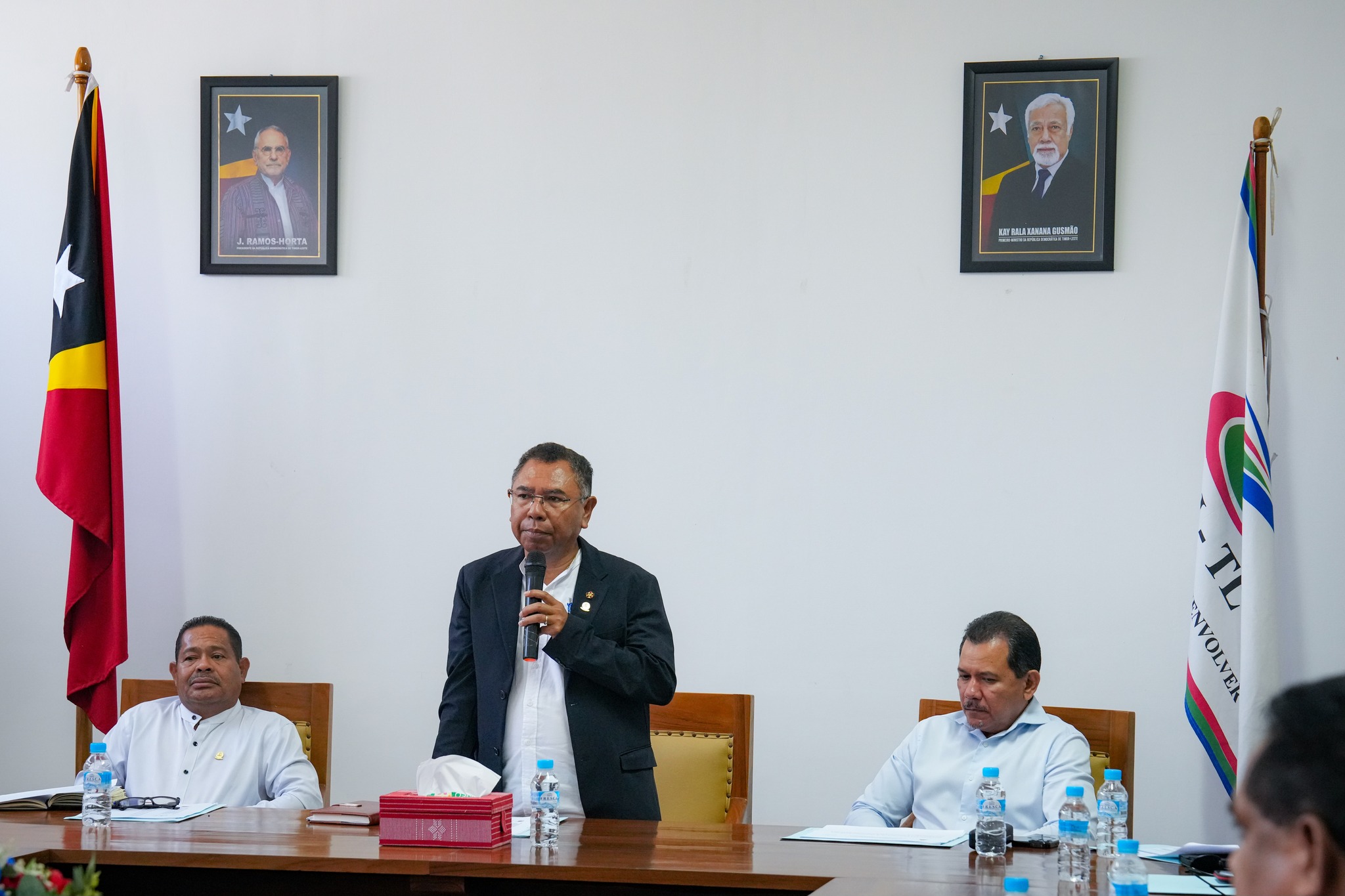 𝐌𝐈𝐍𝐈𝐒𝐓𝐑𝐔 𝐎𝐁𝐑𝐀𝐒 𝐏Ú𝐁𝐋𝐈𝐊𝐀𝐒 𝐇𝐀𝐌𝐔𝐓𝐔𝐊 𝐇𝐎 𝐕𝐈𝐒𝐄-𝐌𝐈𝐍𝐈𝐒𝐓𝐑𝐔 𝐀𝐒𝐔𝐍𝐓𝐔 𝐈𝐍𝐅𝐑𝐀𝐄𝐒𝐓𝐑U𝐓𝐔𝐑𝐀 𝐇𝐀𝐋𝐀’𝐎 𝐄𝐍𝐊𝐎𝐍𝐓𝐑𝐔 𝐇𝐎 𝐊Á𝐌𝐀𝐑𝐀 𝐊𝐎𝐌É𝐑𝐒𝐈𝐔 𝐍𝐎 𝐈𝐍𝐃Ú𝐒𝐓𝐑𝐈𝐀 𝐓𝐈𝐌𝐎𝐑-𝐋𝐄𝐒𝐓𝐄.