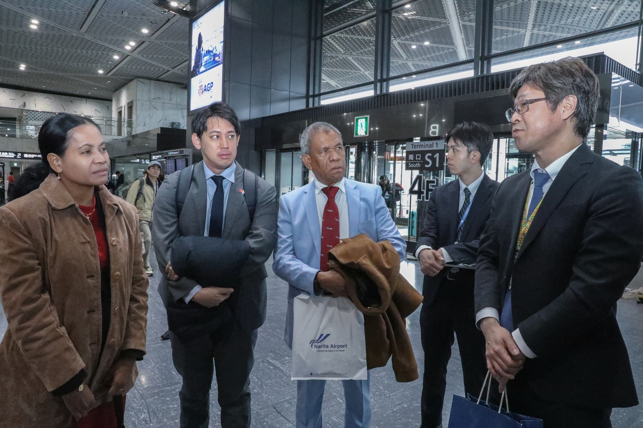 𝐃𝐄𝐋𝐄𝐆𝐀𝐒𝐀𝐔𝐍 𝐌𝐈𝐍𝐈𝐒𝐓É𝐑𝐈U 𝐓𝐑𝐀𝐍𝐒𝐏𝐎𝐑𝐓𝐄𝐒 𝐍𝐎 𝐊𝐎𝐌𝐔𝐍𝐈𝐊𝐀𝐒𝐀𝐔𝐍 𝐕𝐈𝐙𝐈𝐓𝐀 𝐀𝐄𝐑𝐎𝐏𝐎𝐑𝐓𝐔 𝐈𝐍𝐓𝐄𝐑𝐍𝐀𝐒𝐈𝐎𝐍Á𝐋 𝐍𝐀𝐑𝐈𝐓𝐀 𝐉𝐀𝐏𝐀𝐔𝐍.