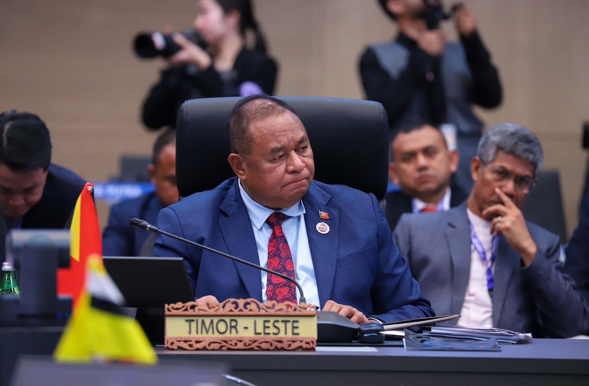 𝙏𝙞𝙢𝙤𝙧-𝙇𝙚𝙨𝙩𝙚 𝙄𝙣𝙩𝙚𝙜𝙧𝙖-𝙨𝙚 𝙊𝙛𝙞𝙘𝙞𝙖𝙡𝙢𝙚𝙣𝙩𝙚 𝙣𝙖 𝙁𝙖𝙢𝙞́𝙡𝙞𝙖 𝙙𝙖 𝘼𝙎𝙀𝘼𝙉